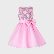 Q. Baby Handwork Frock