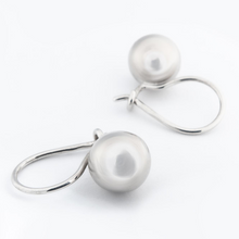 Zb. Silver Earring